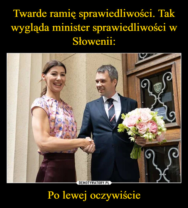 Po lewej oczywiście –  